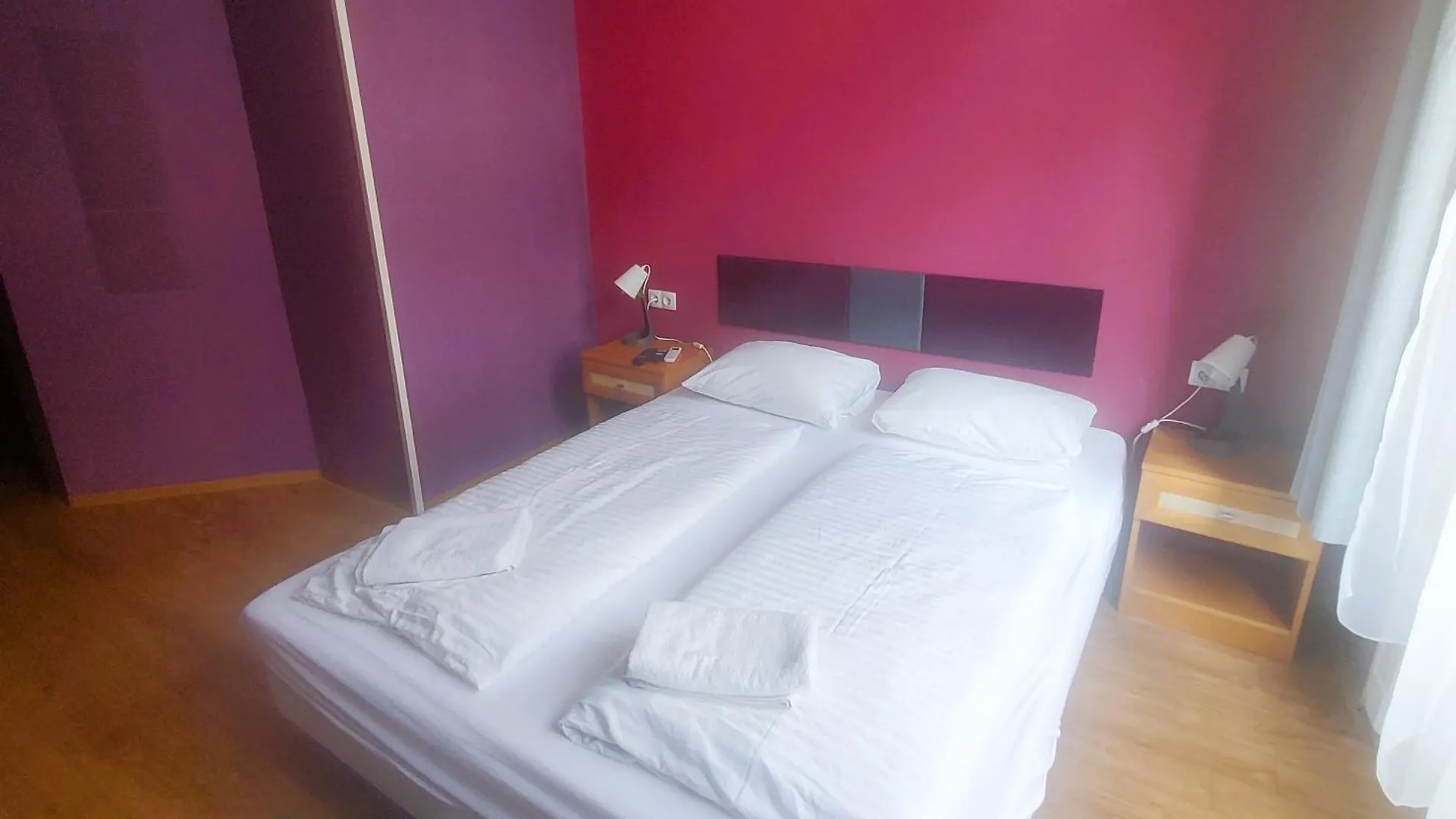 Treestyle Deluxe Rooms Budapest Bed & Breakfast