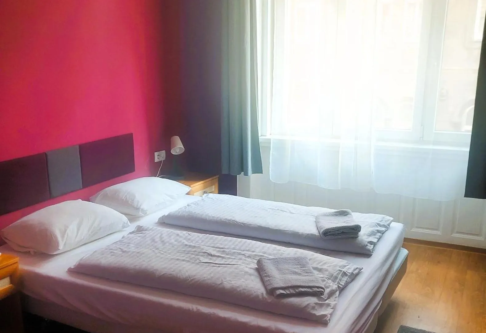 Bed & Breakfast Treestyle Deluxe Rooms Budapest Hungary